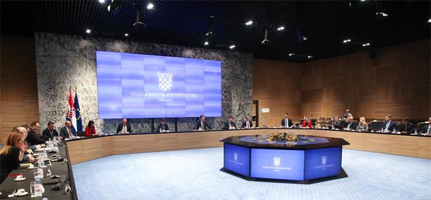 Najvažnije da prelazak na euro prođe bez problema i poteškoća za građane, koji će biti znatno zaštićeniji u europodručju